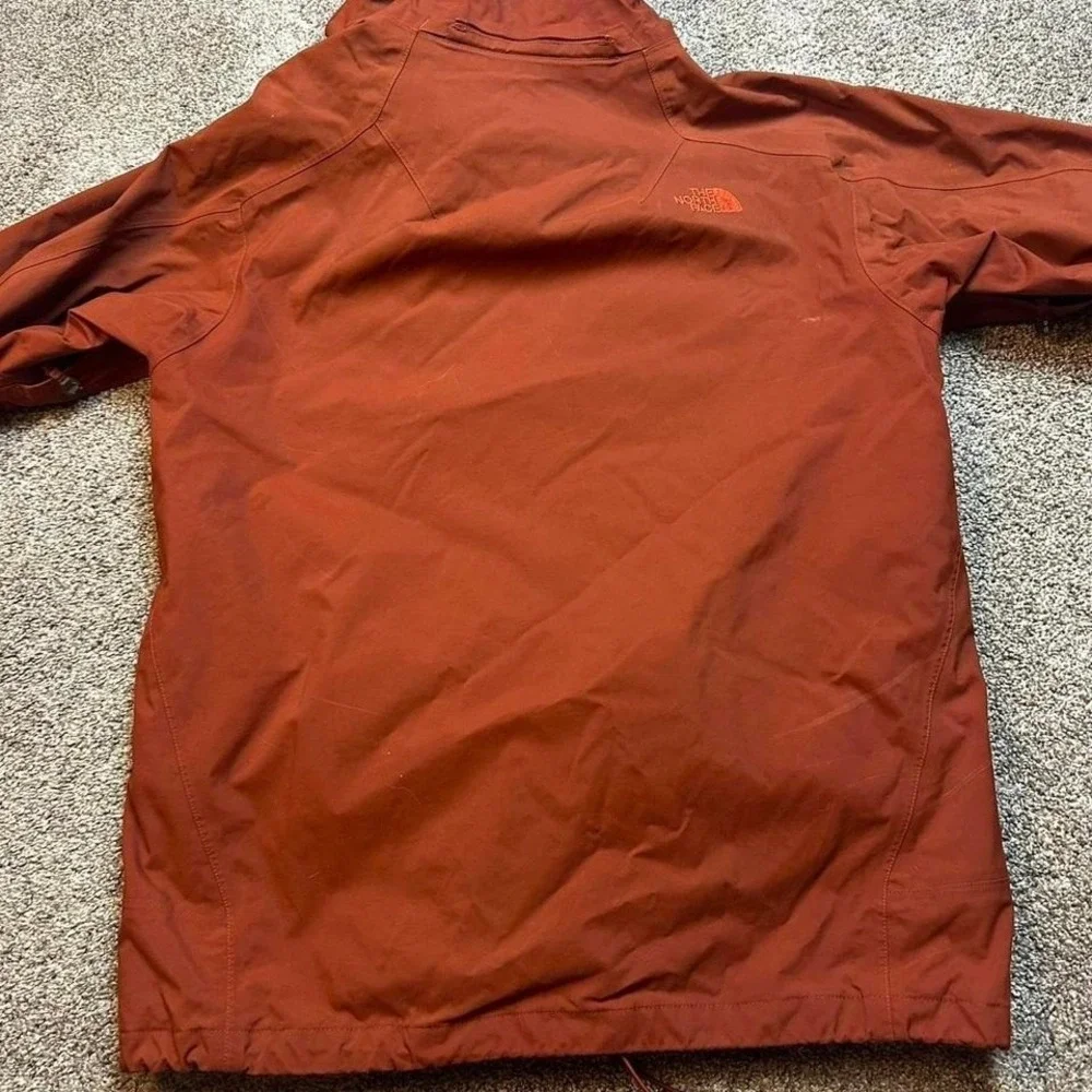 THE NORTH FACE Cryptic Jacket Recco Rescue Hyvent Mens medium Parka